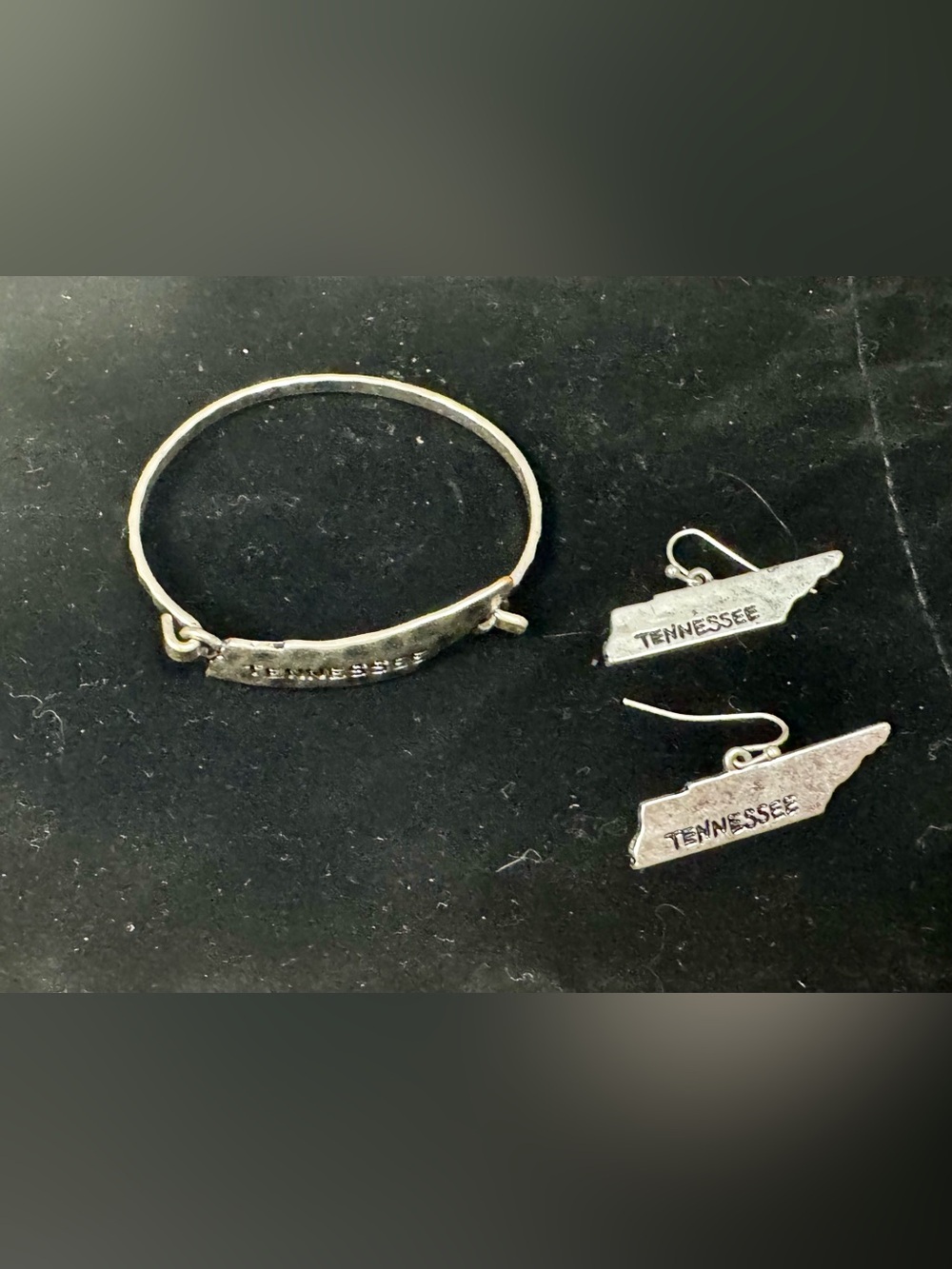 Source Unknown Silver Tennessee Charm Bracelet